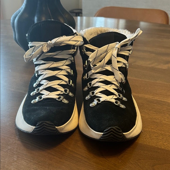 Women's Black and White Fur-Lined Sneakers - Picture 2 of 6
